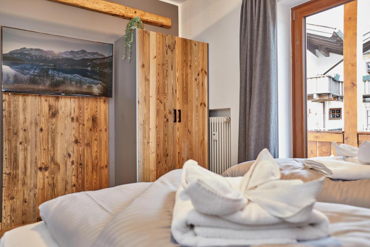 Alpis Ferienwohnung Гарміш-Партенкірхен Екстер'єр фото
